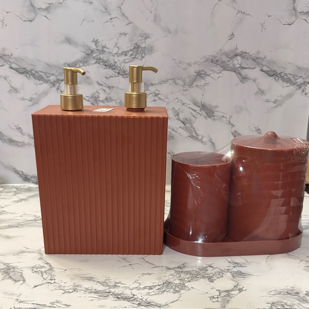 Modern Gold and Brown Bathroom Accessory Set